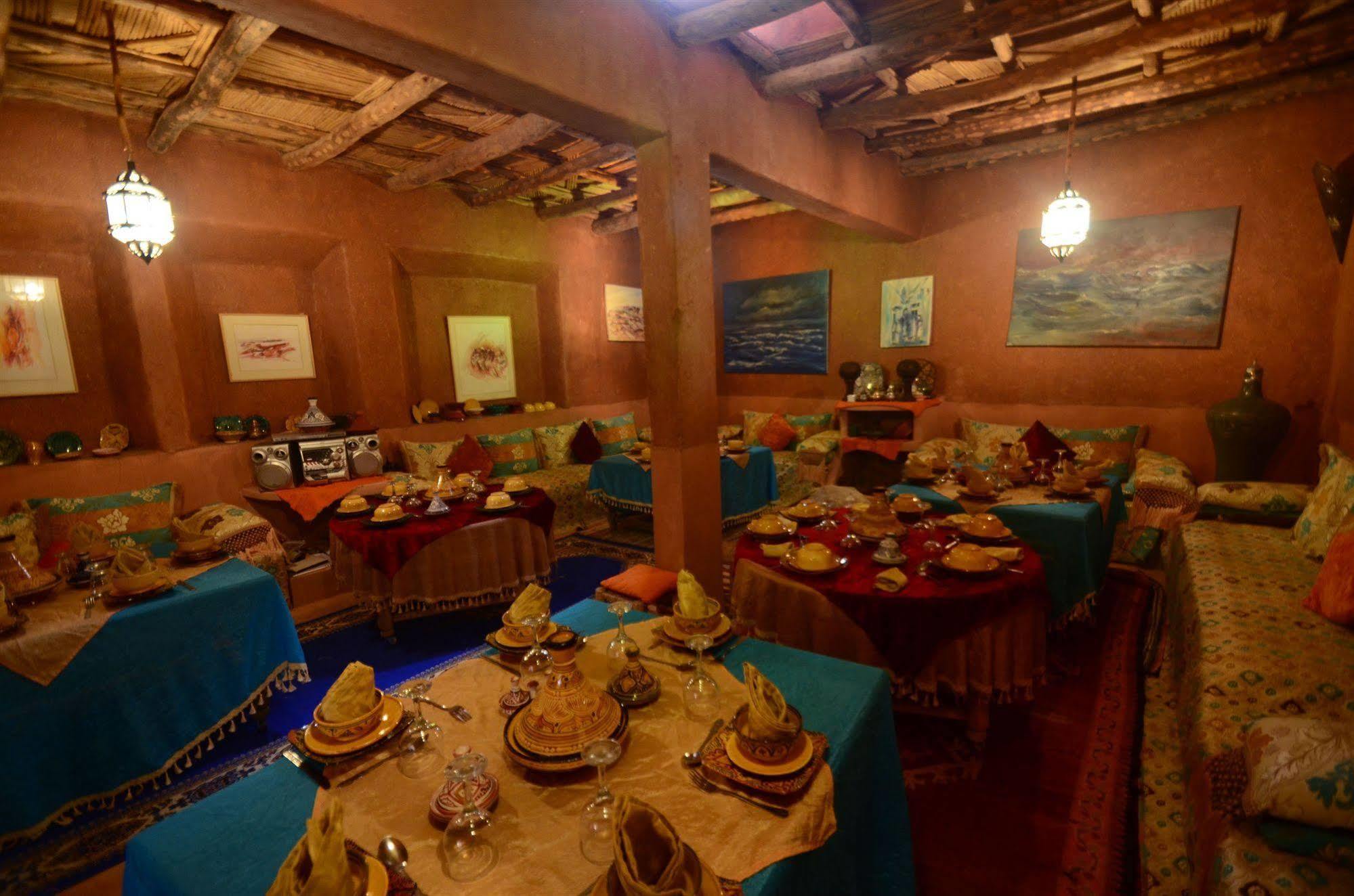 Bed and Breakfast Kasbah Du Peintre Ait Benhaddou Exterior foto